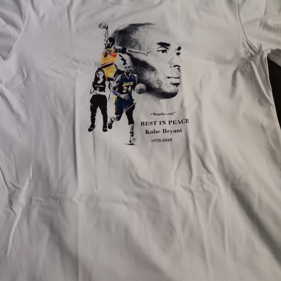 KOBE BRYANT TRIBUTE TEE SHIRT - Picture 5 of 12